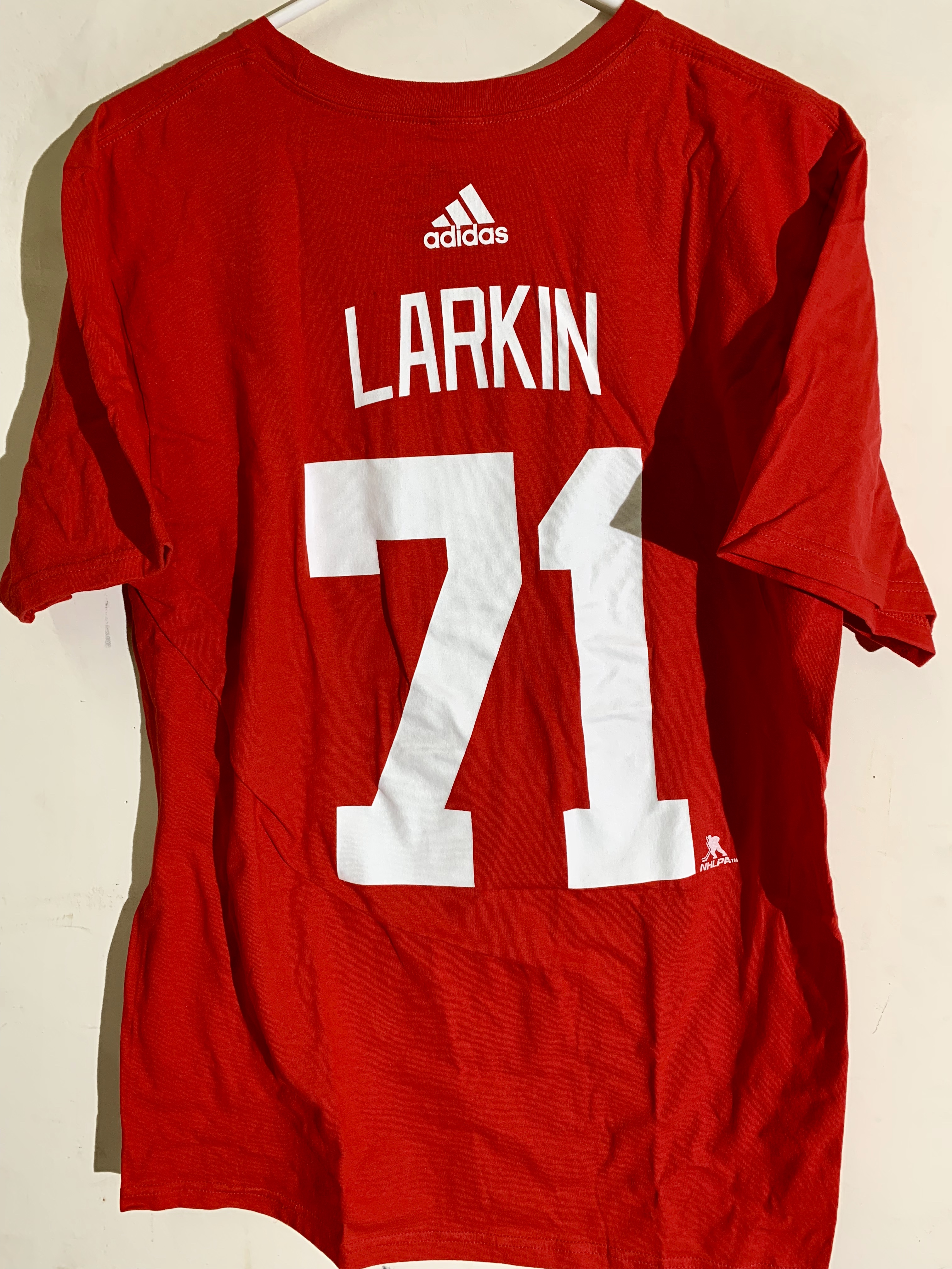 larkin t shirt red wings