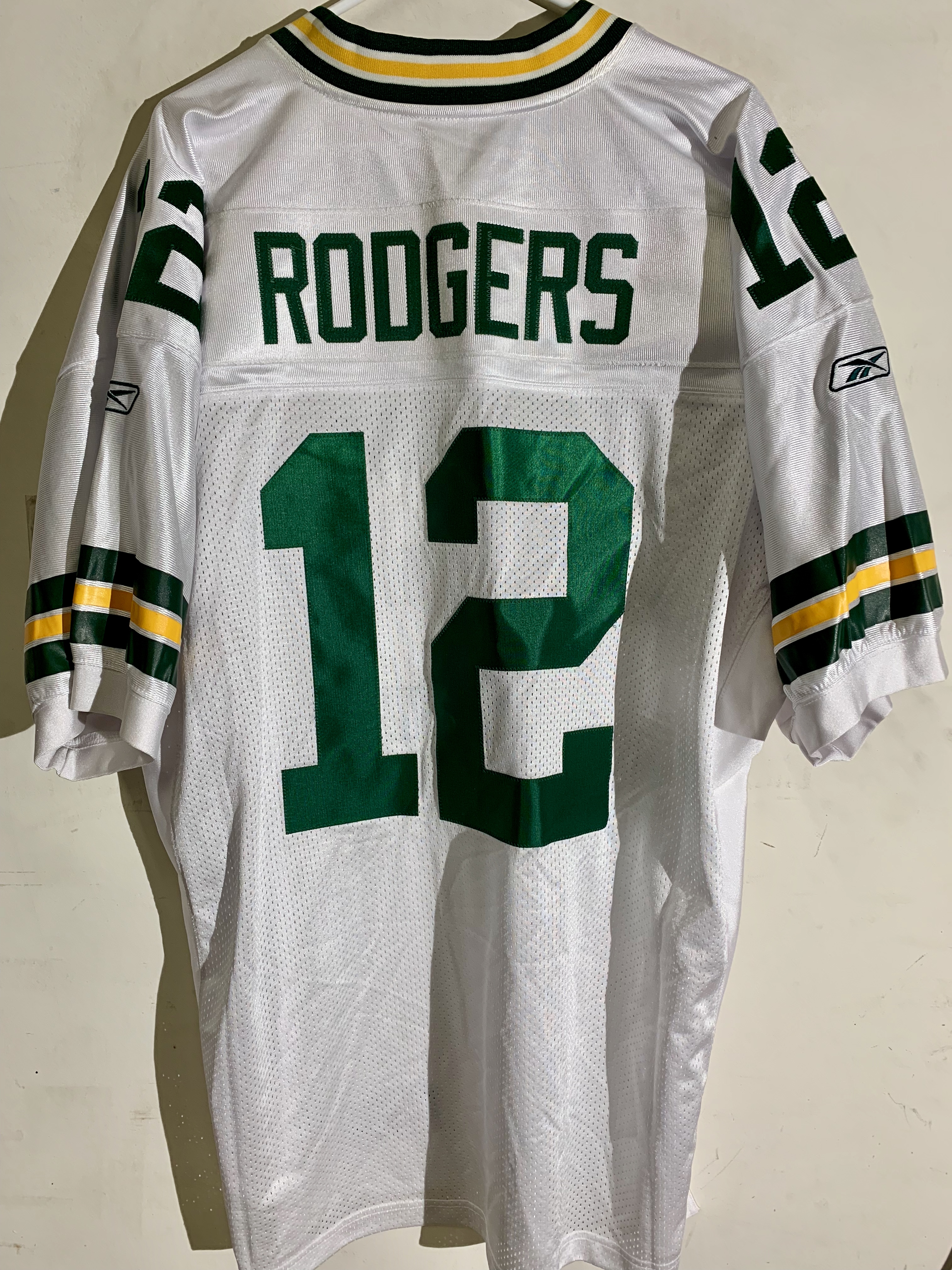 Nike Green Bay Packers Aaron Rodgers #12 NFL Jersey Men Large V-Neck White  Green