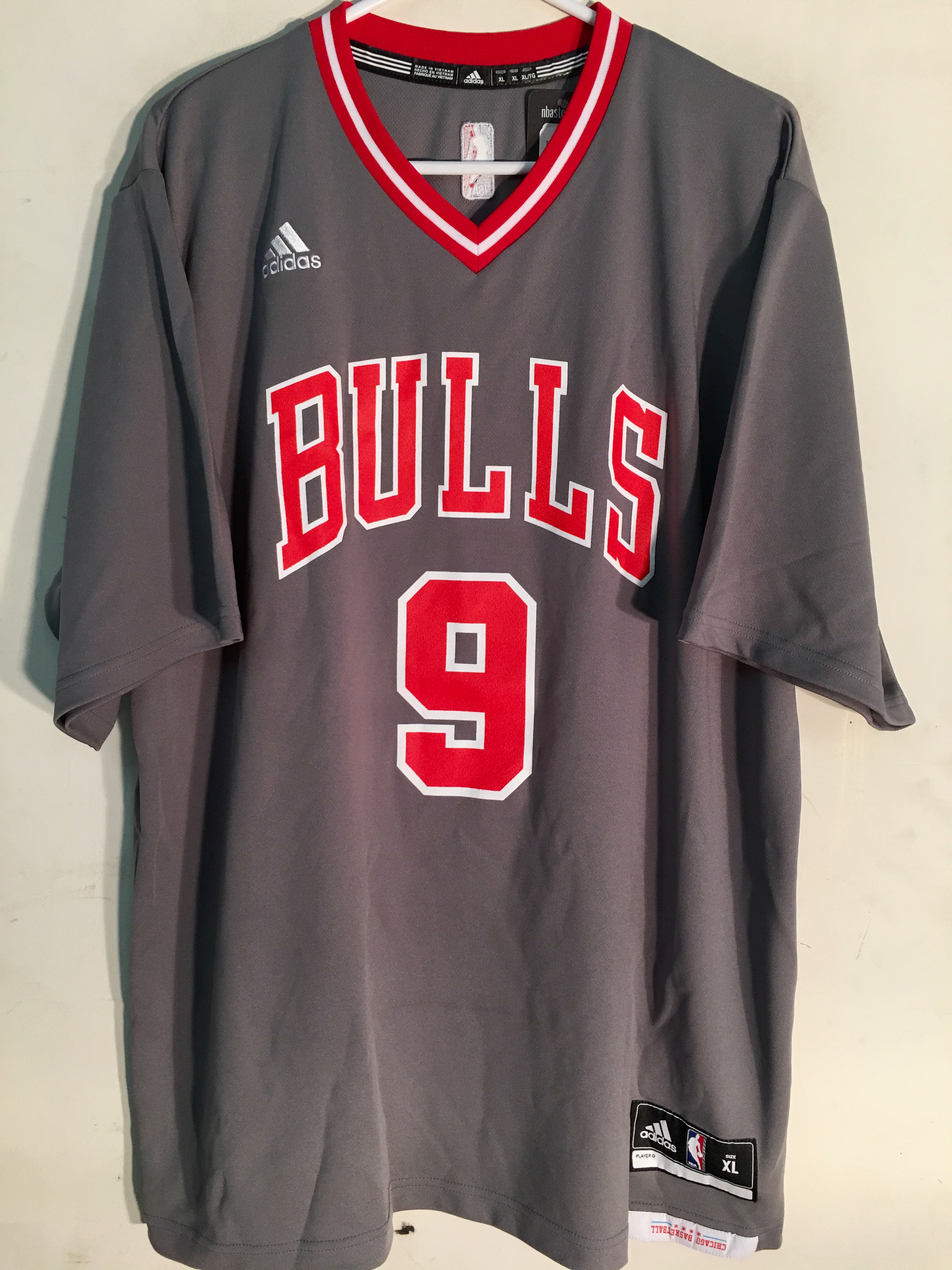 rondo bulls jersey